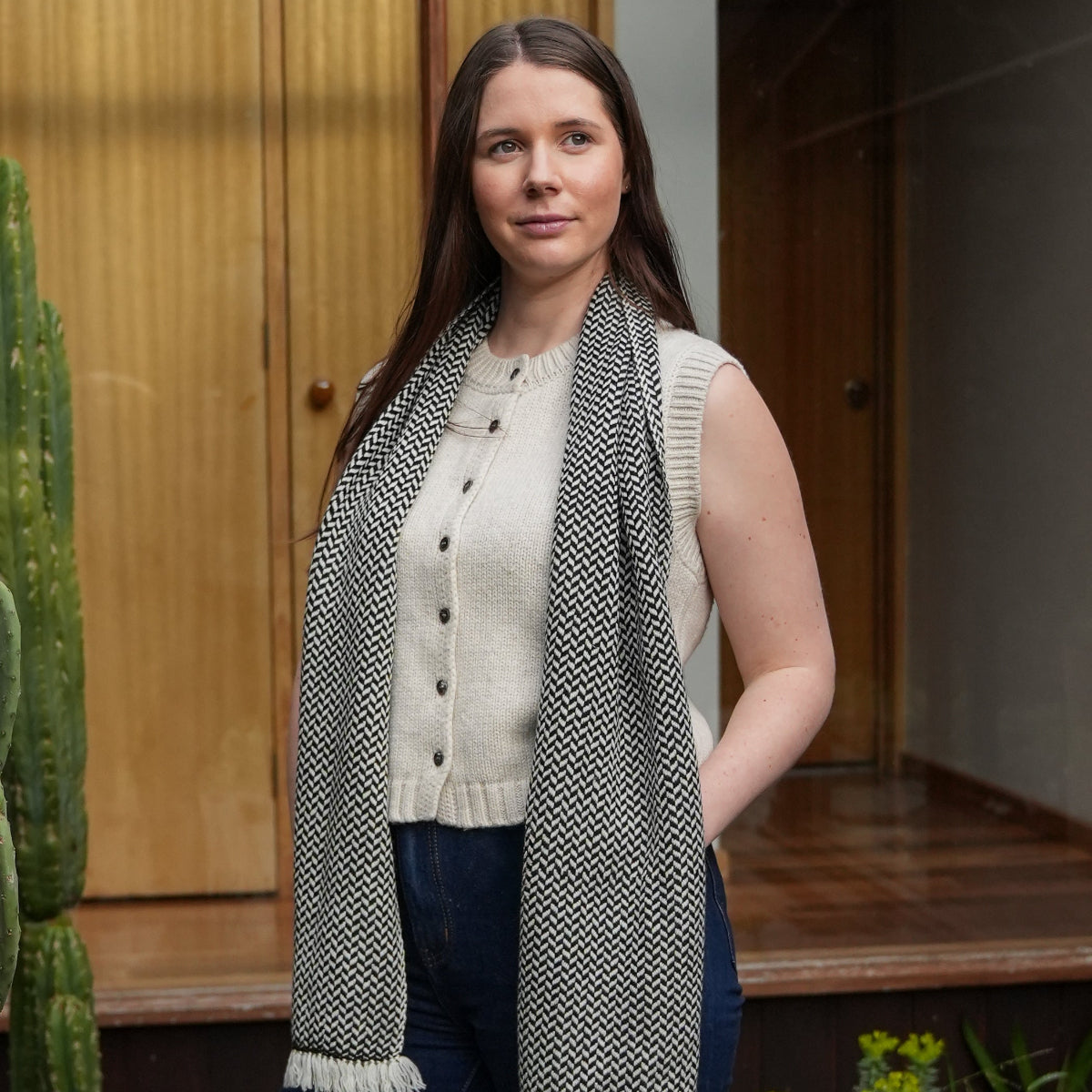 Wool Herringbone B&W Scarf