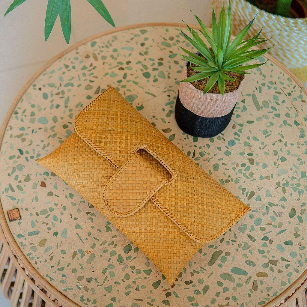 Envelope Clutch