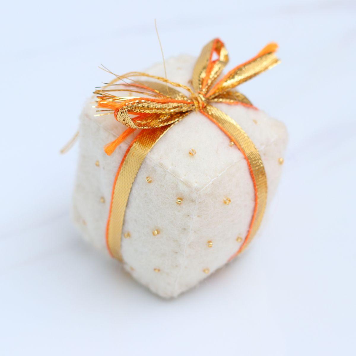 Christmas Present Ornament - The Leprosy Mission Shop