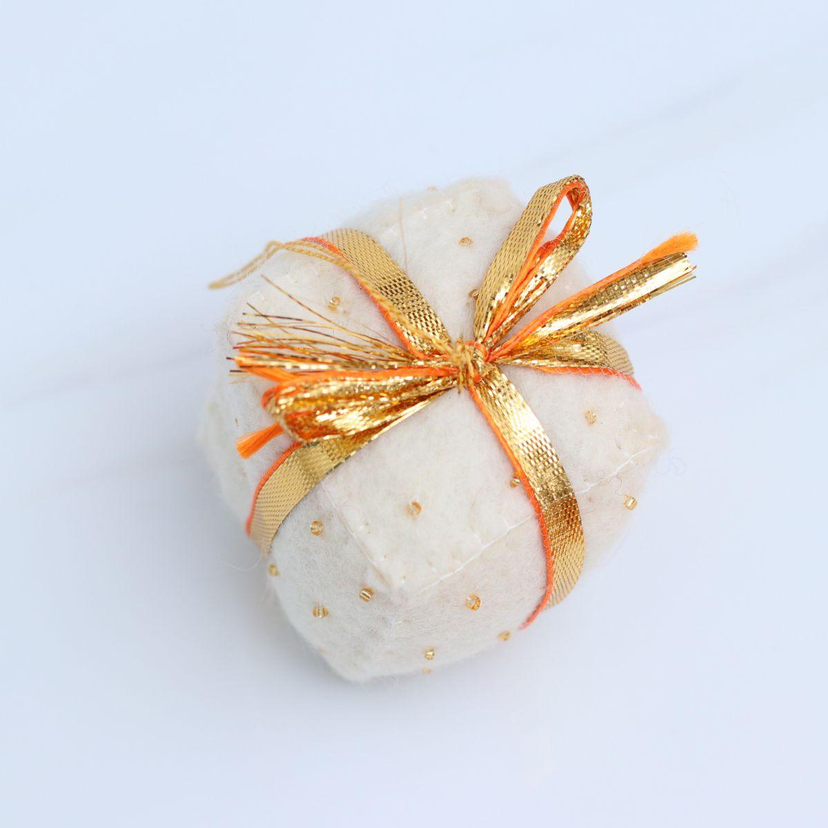 Christmas Present Ornament - The Leprosy Mission Shop