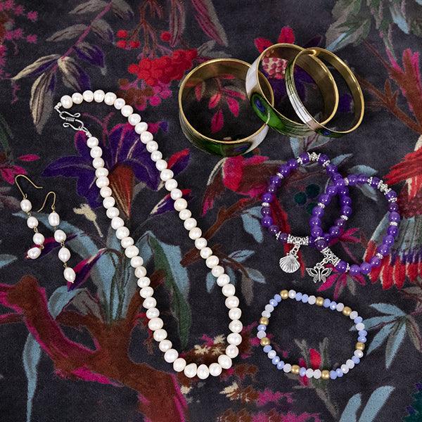 Purple Amethyst Elastic Bracelet - The Leprosy Mission Shop