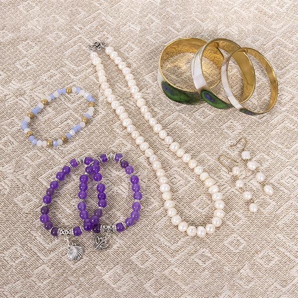 Purple Amethyst Elastic Bracelet - The Leprosy Mission Shop