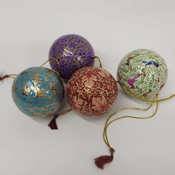 Set of 4 Assorted Baubles - The Leprosy Mission Shop